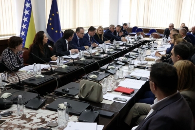 Konstruktivan sastanak predstavnika Vlade Federacije BiH, trgovaca i proizvođača: Dogovoreno produženje Projekta ‘’Zaključavamo cijene’’