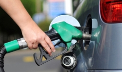 Nezapamćen "pad" cijena: Litar benzina u Sarajevu košta 1,56 KM, dizel malo skuplji